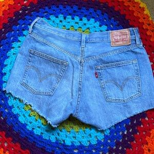 Levis 501 Jean shorts